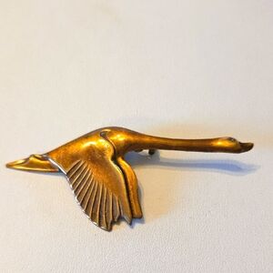 Vintage Canadian Goose Brooch. 5219